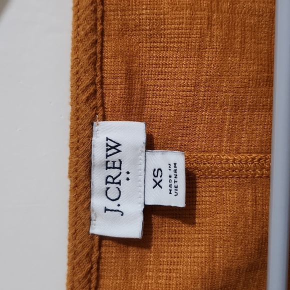 J. Crew Factory Soft Gauze V-Neck Textured Tie Front Top - Picture 3 of 6